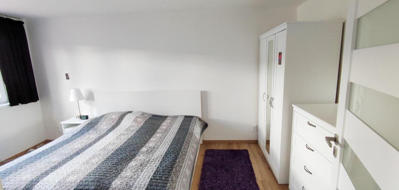 Appartamento Apartman Pod Jestedem Liberec Esterno foto