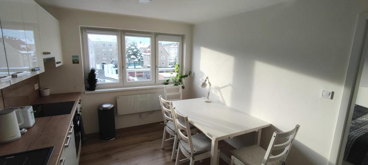 Appartamento Apartman Pod Jestedem Liberec Esterno foto